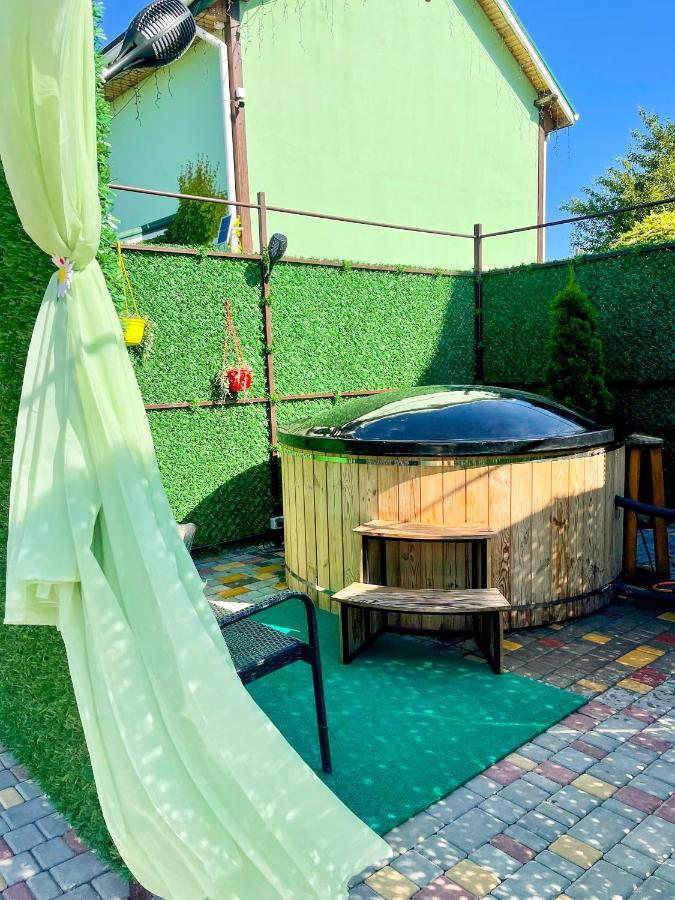 Green'S Eco Home 초르노모르스크 외부 사진