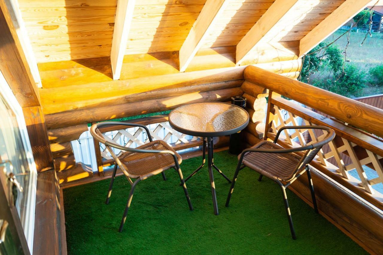 Green'S Eco Home 초르노모르스크 외부 사진