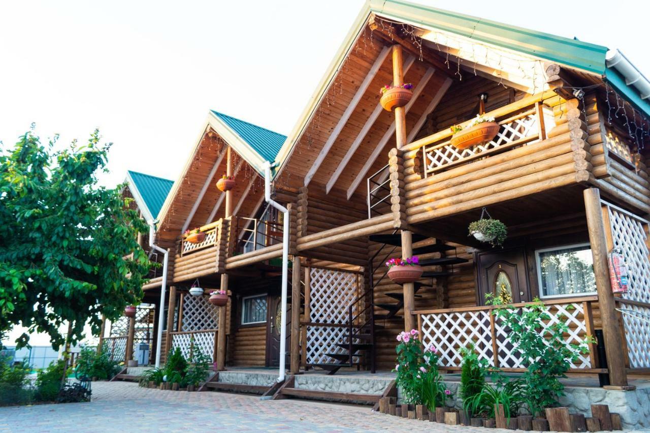 Green'S Eco Home 초르노모르스크 외부 사진