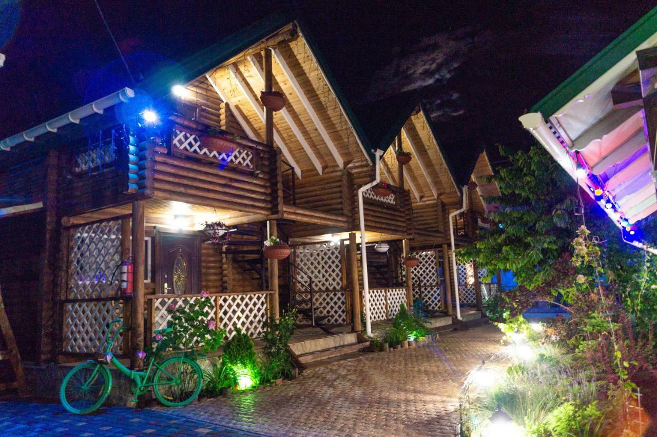 Green'S Eco Home 초르노모르스크 외부 사진